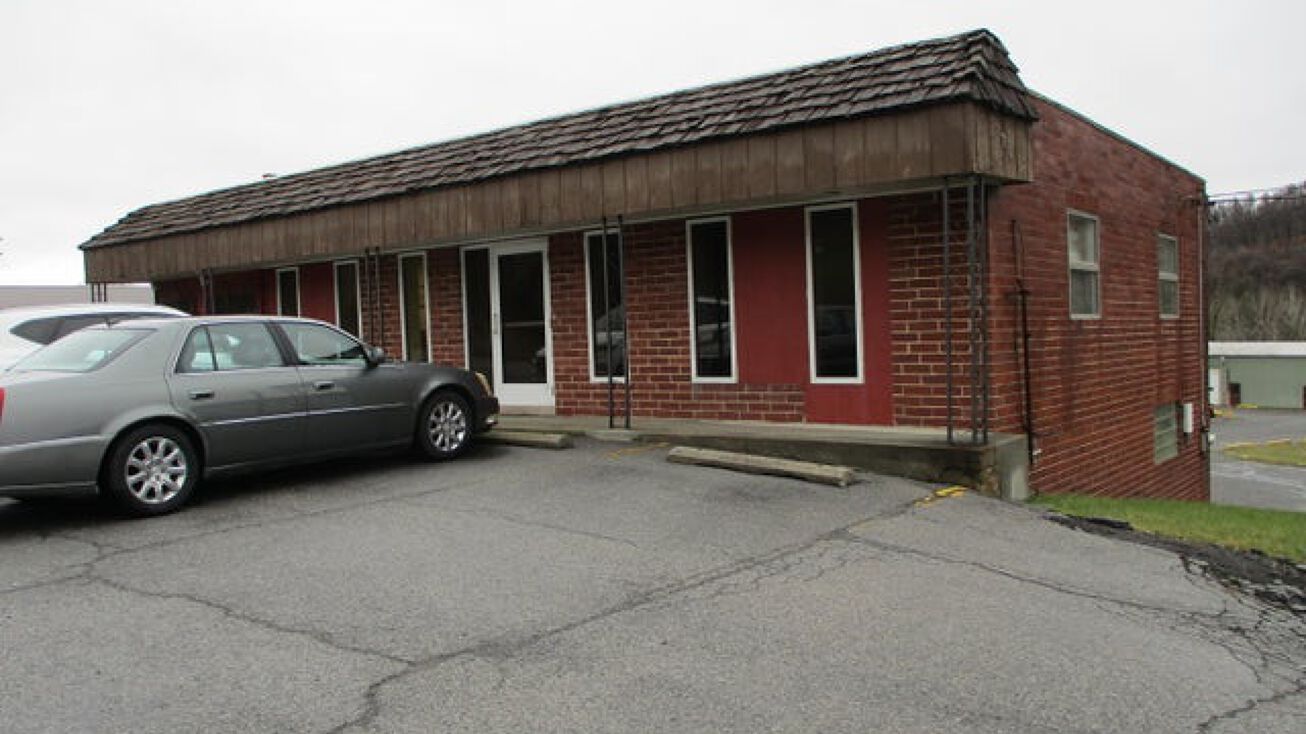 1873 Old Route 22, Duncansville, PA 16635