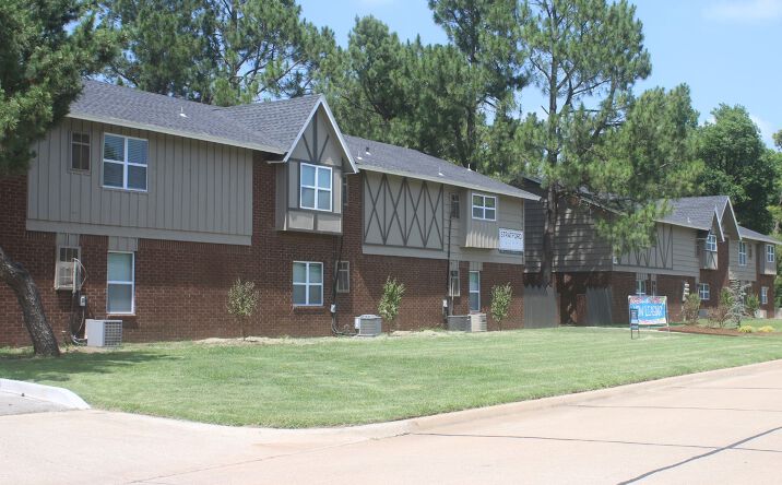 Pictures of Multifamily property located at 1411 Rebecca Ln, Norman, OK 73072 for sales - image #1