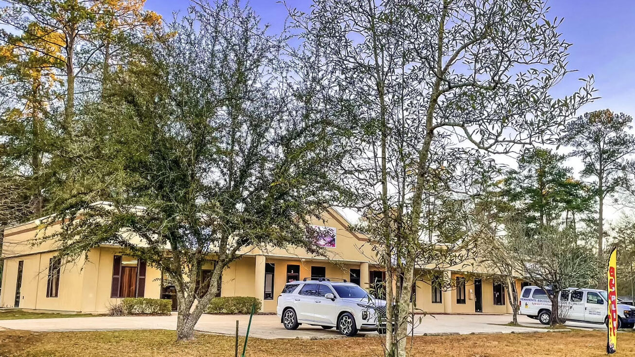1133 N Lee Rd, Covington, LA 70433