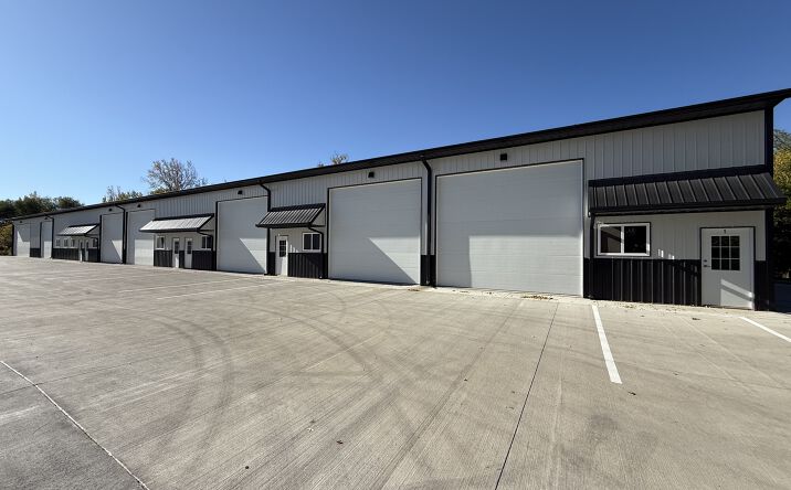 Pictures of Industrial property located at 1650 Willow Creek Dr, Iowa City, IA 52246 for sales - image #1