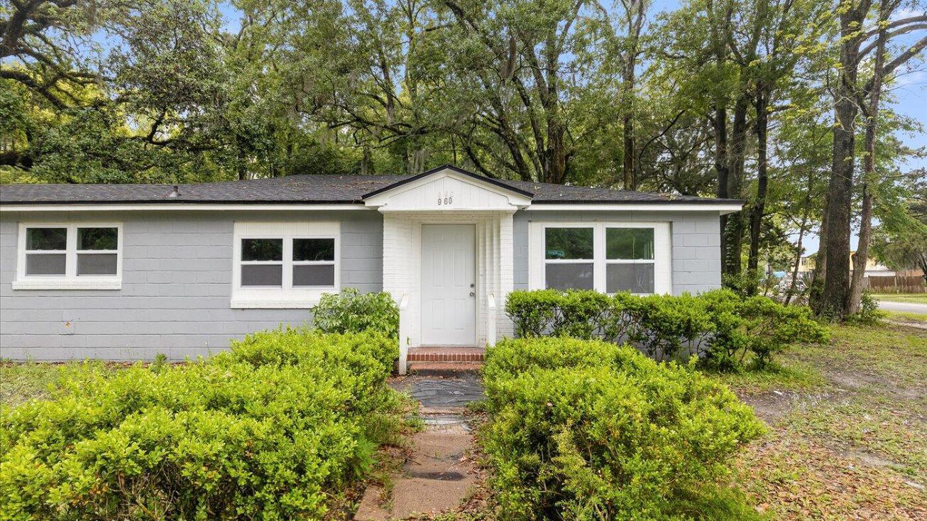 2412 COMMONWEALTH Avenue, Jacksonville, FL 32209