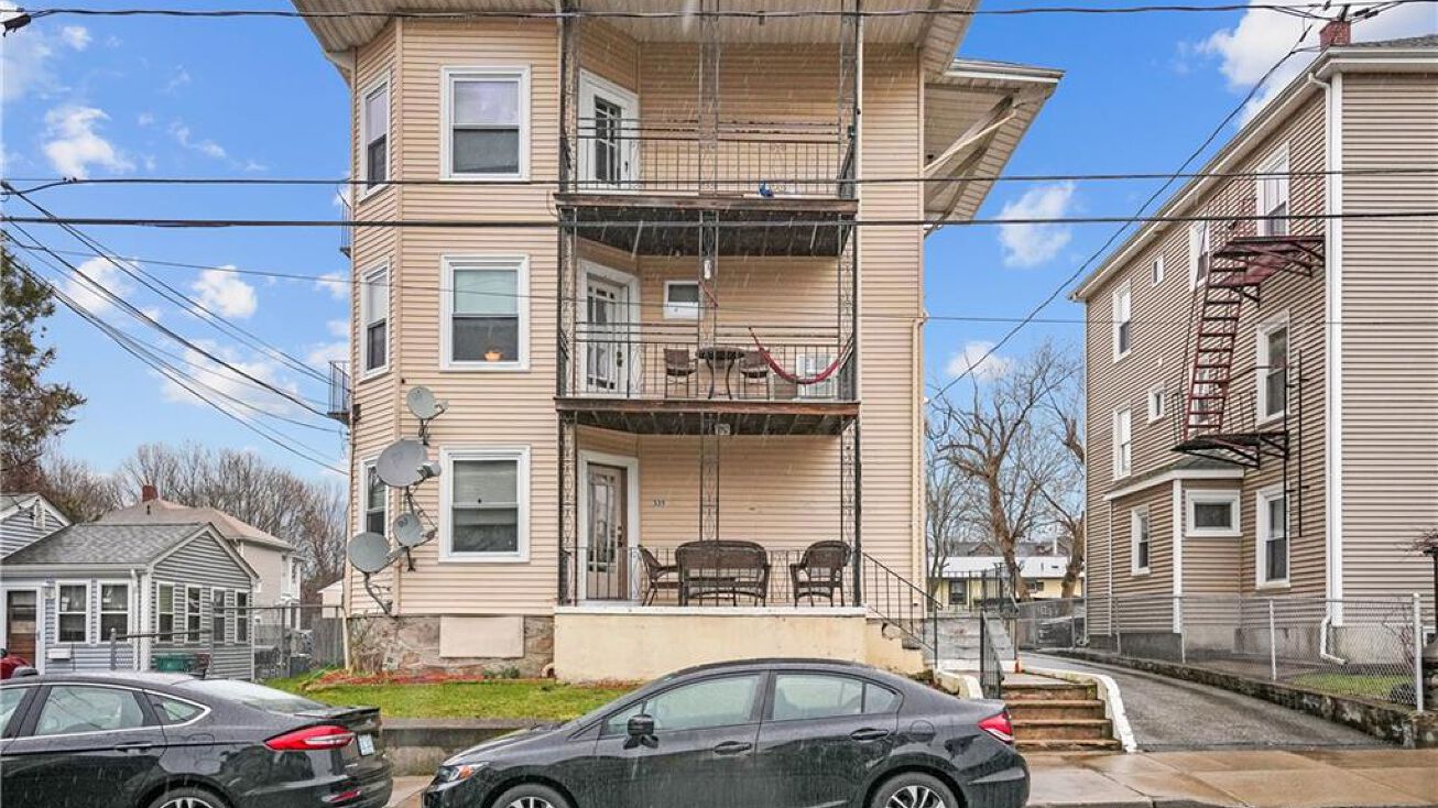 337 Dulude AV Dulude Avenue, Woonsocket, RI 02895