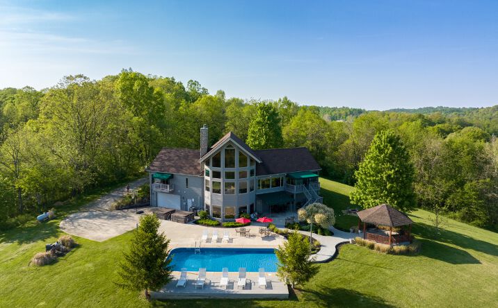 Pictures of Hospitality property located at 28132 Dupler Road, Logan, OH 43138 for sales - image #1