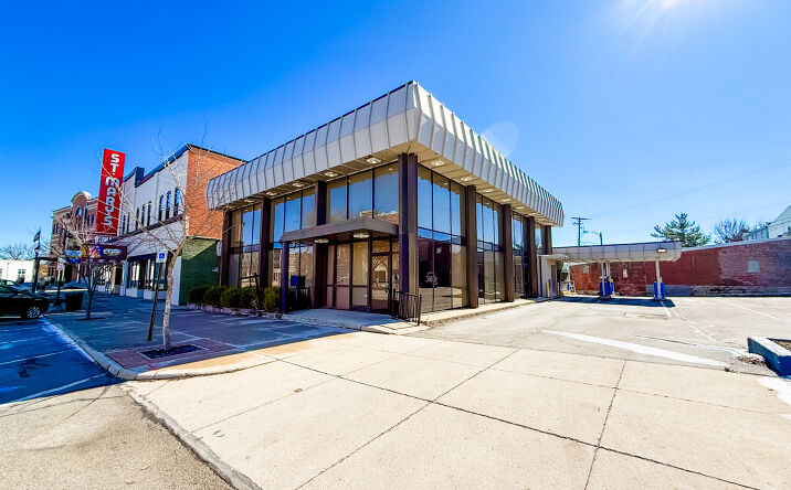 Pictures of Office property located at 125 W Spring St, Saint Marys, OH 45885 for sales - image #1