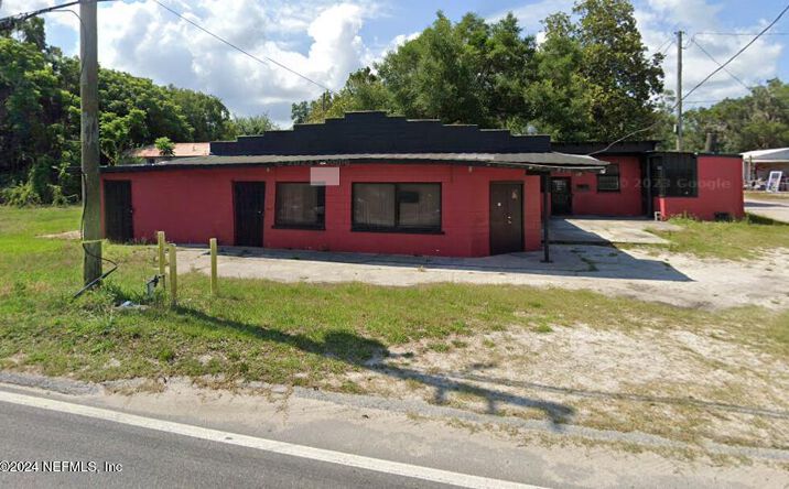 Pictures of Special Purpose property located at 410 W Beresford Avenue, Deland, FL 32720 for sales - image #1