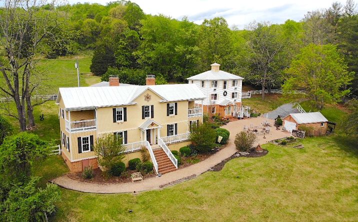 Pictures of Hospitality property located at 325 Union Run, Lexington, VA 24450 for sales - image #1