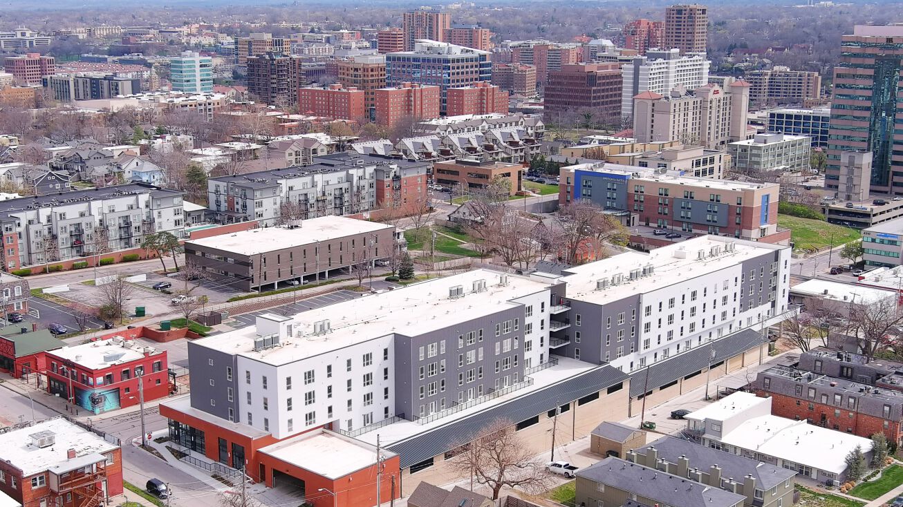 4400 Belleview Ave, Kansas City, MO 64111