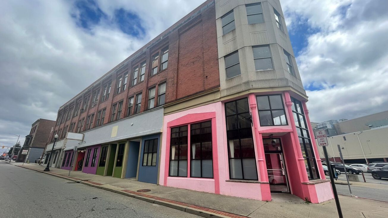 23 Broad St, Pawtucket, RI 02860