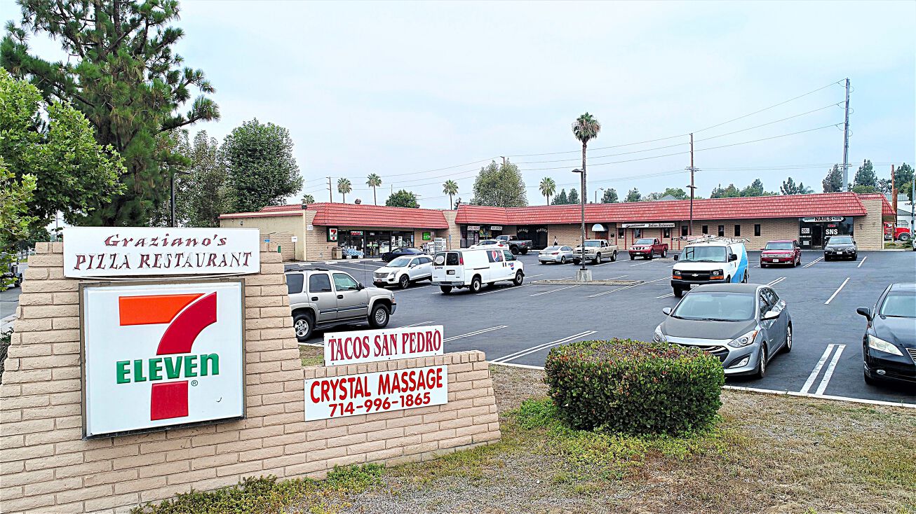 17465 Imperial Hwy, Yorba Linda, CA 92886