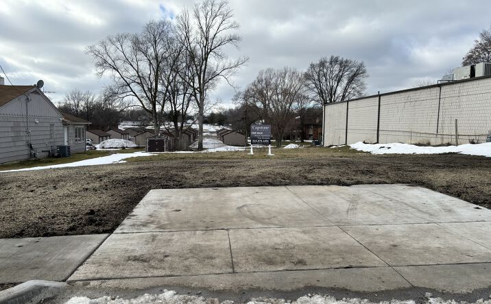 Pictures of Land property located at 4510 Fleur Dr, Des Moines, IA 50321 for sales - image #1