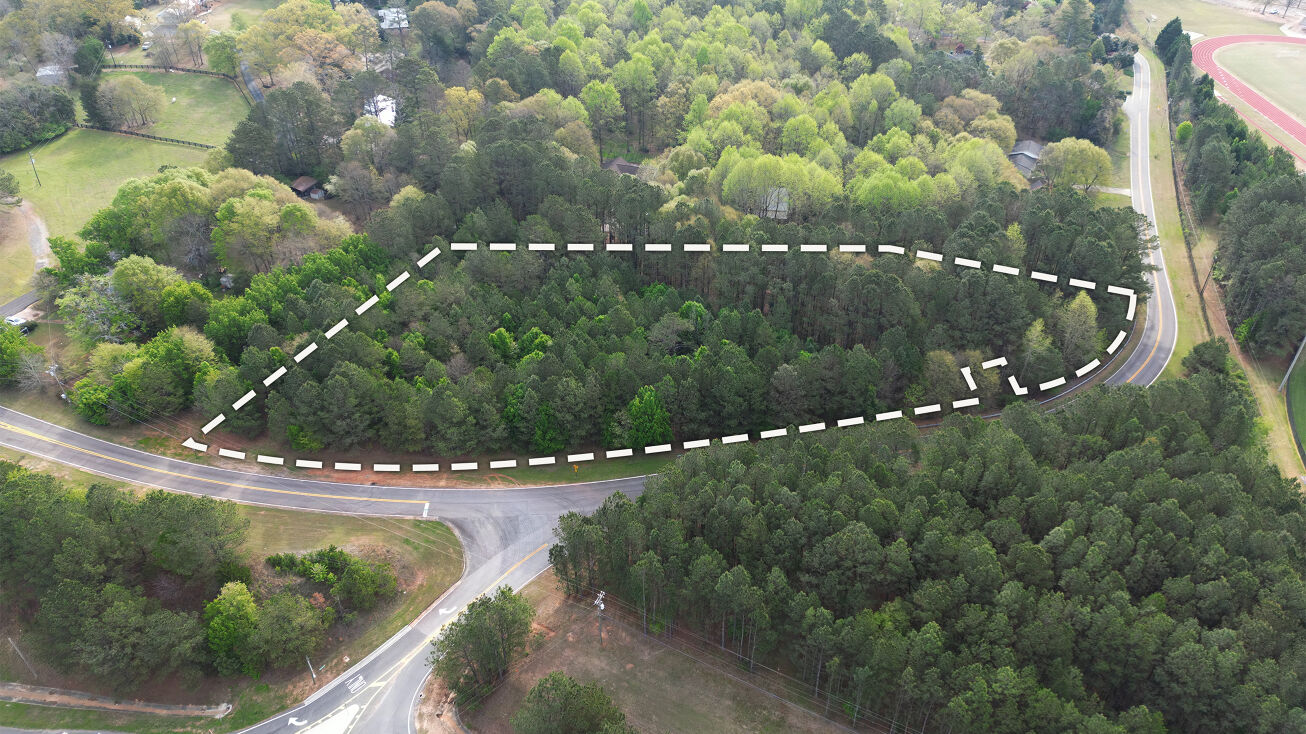 Pictures of Land property located at 8660 Macon Hwy, Athens, GA 30606 for sales - image #1