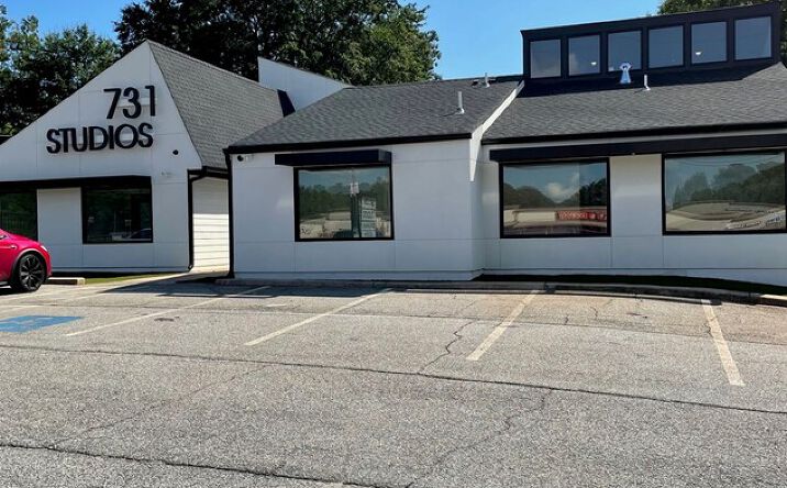 Pictures of Retail property located at 731 Sandtown Rd SW, Marietta, GA 30008 for sales - image #1