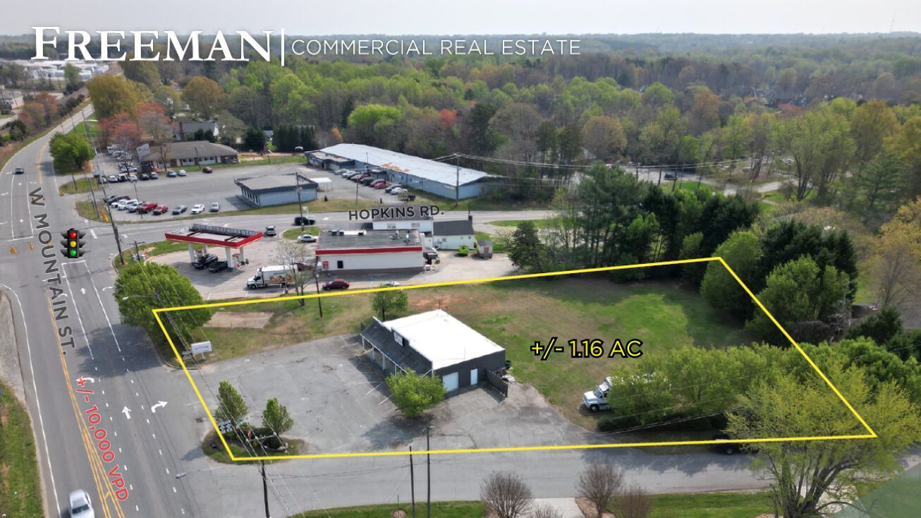 2020 W Mountain St, Kernersville, NC 27284