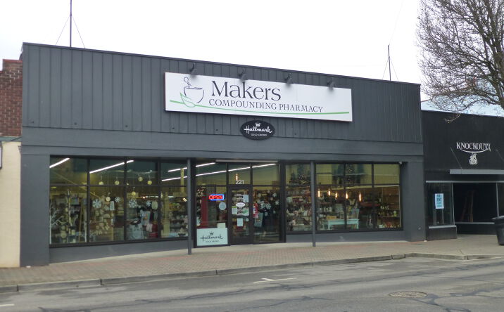 Pictures of Retail property located at 221 S 1st St, Mount Vernon, WA 98273 for comps - image #1