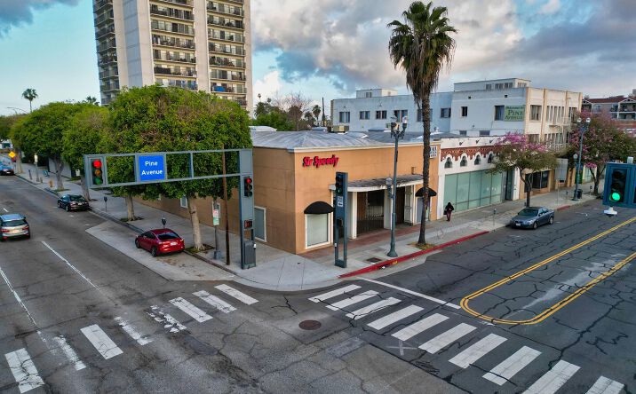 Pictures of Retail property located at 701 Pine Ave, Long Beach, CA 90813 for sales - image #1