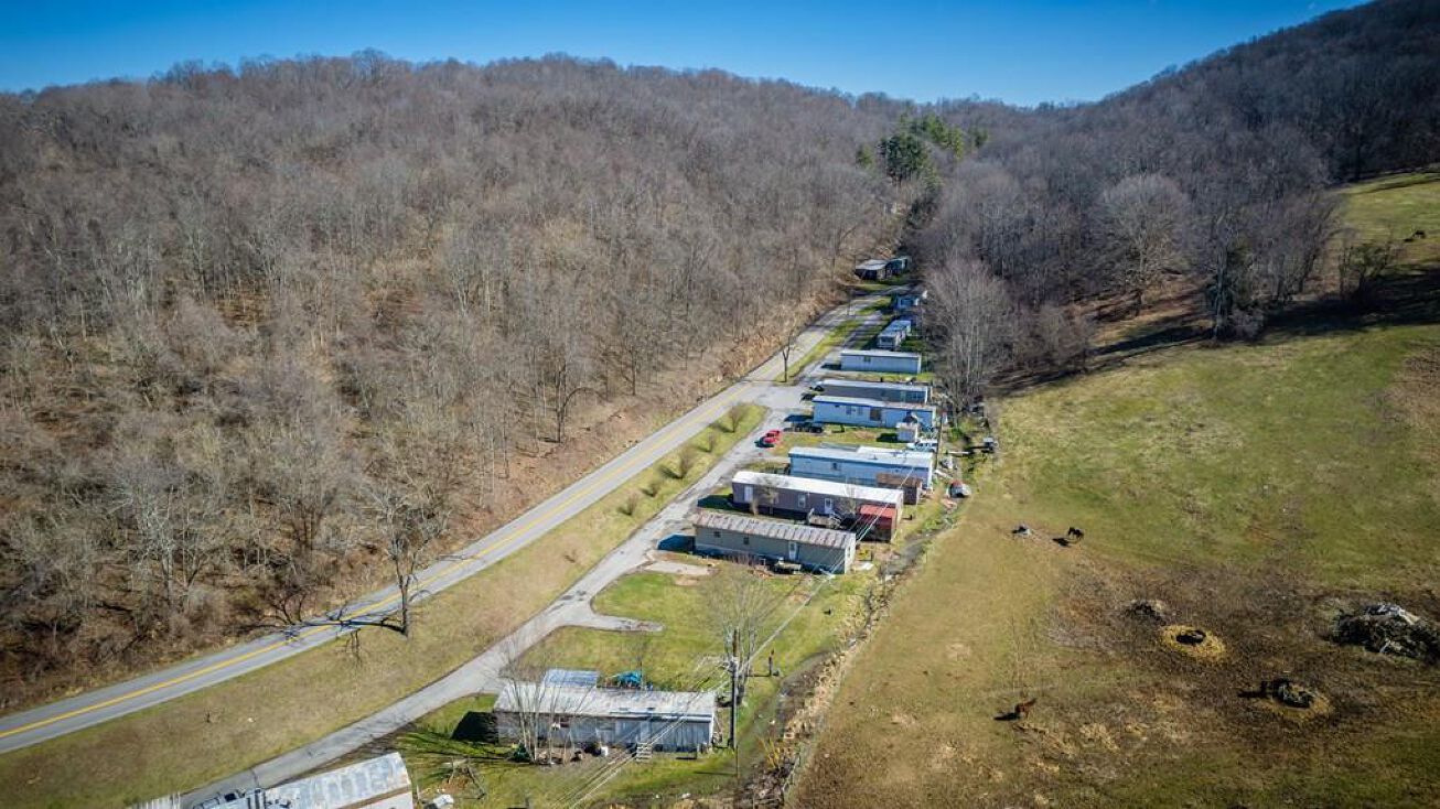 Shuler Hollow Rd, Chilhowie, VA 24319