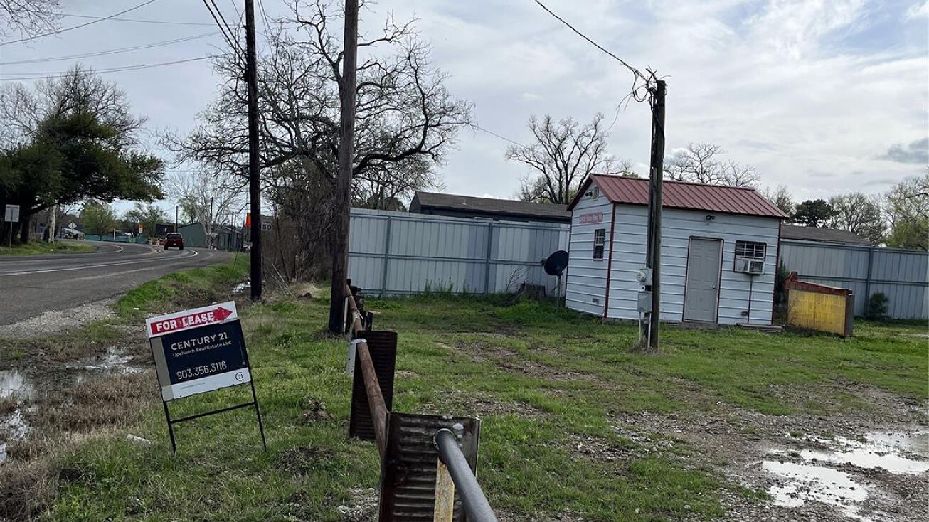 31039 Hwy 64, Wills Point, TX 75169