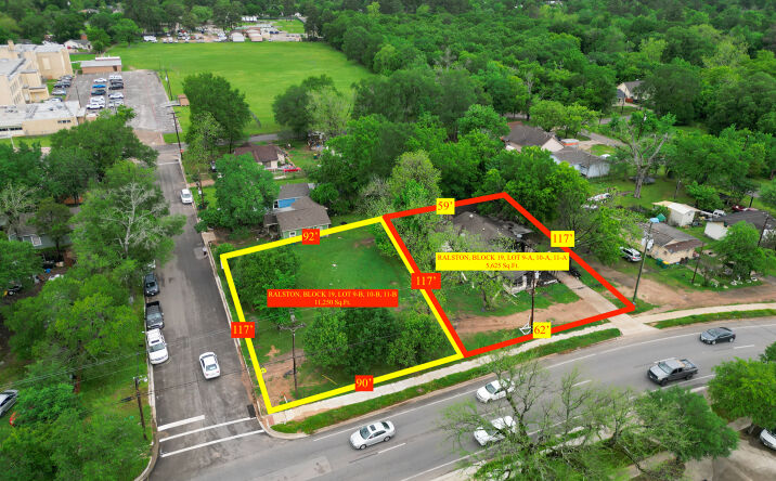 Pictures of Land property located at 406 E Phillips St, Conroe, TX 77301 for sales - image #1