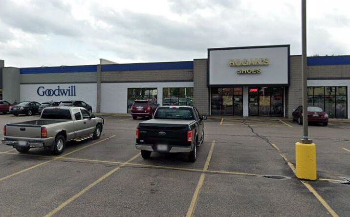 Pictures of Retail property located at 5373 US-10, Stevens Point, WI 54482 for sales - image #1