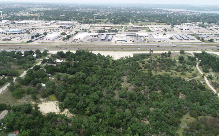 Pictures of Mixed Use, Land property located at 3104 I-20, Weatherford, TX 76087 for sales - image #1