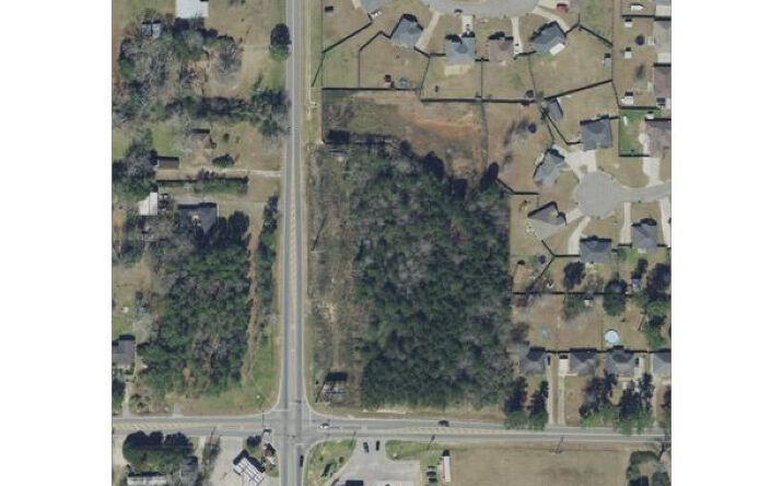 Pictures of Land property located at Snow Rd, Semmes, AL 36575 for sales - image #1