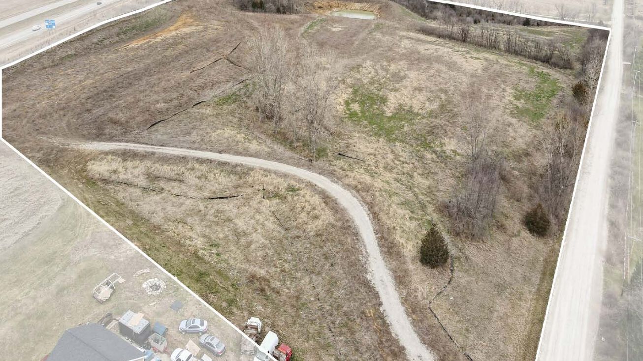 Border St, Norwalk, IA 50211