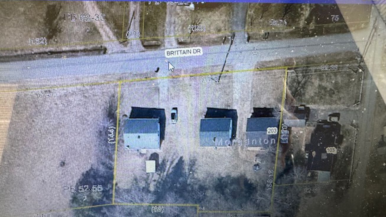 203 Brittain Dr, NC 28655