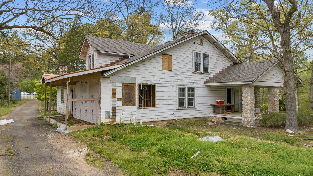 6222 Wake Forest Hwy, Durham, NC 27703