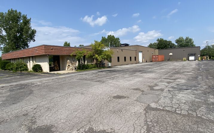 Pictures of Industrial property located at 6125 Lendell Dr, Sanborn, NY 14132 for sales - image #1
