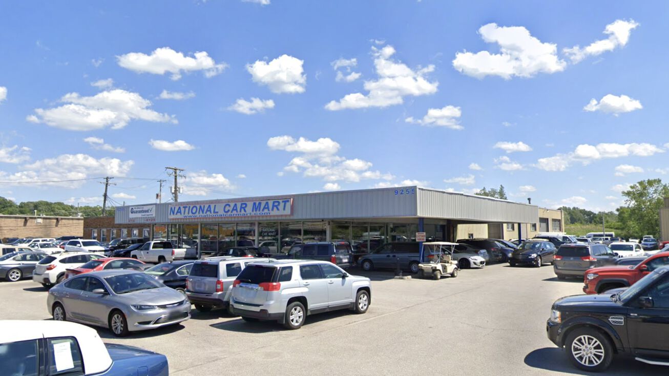 9255 Brookpark Rd, Parma, OH 44129