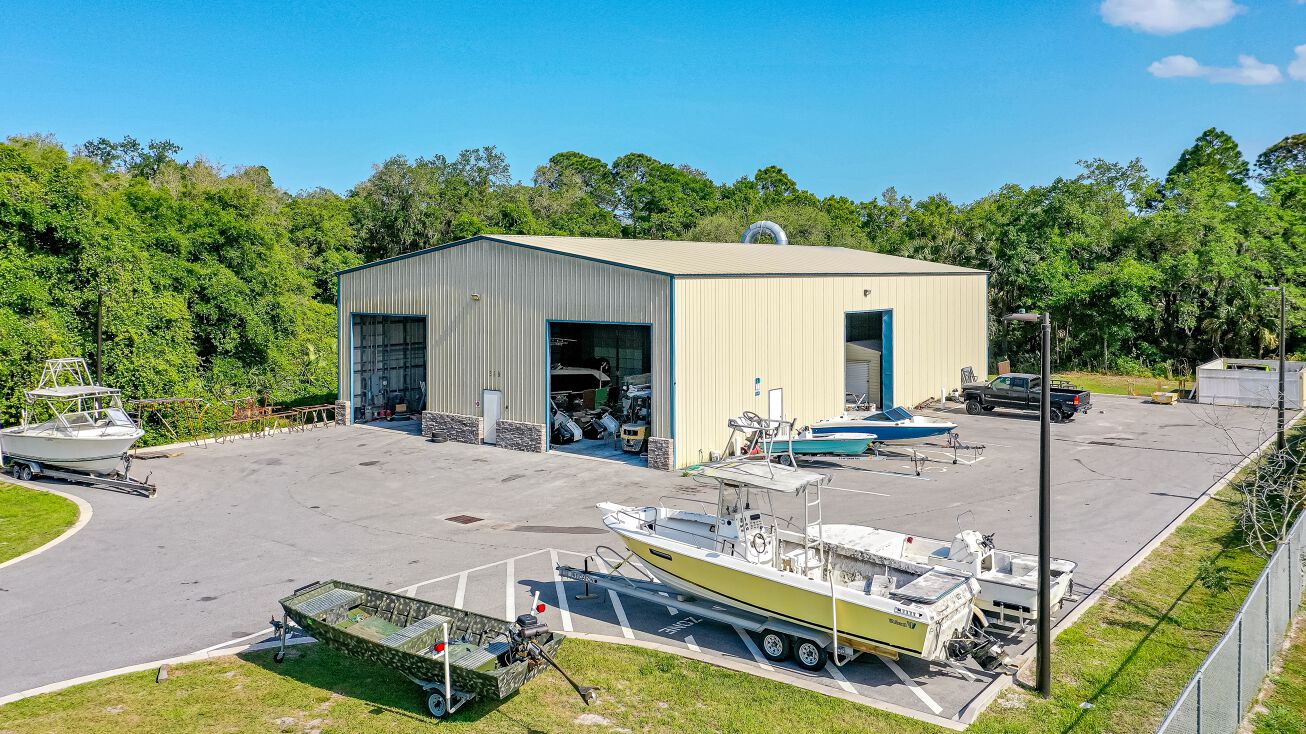 318 Base Leg Dr, Edgewater, FL 32132 | Crexi.com