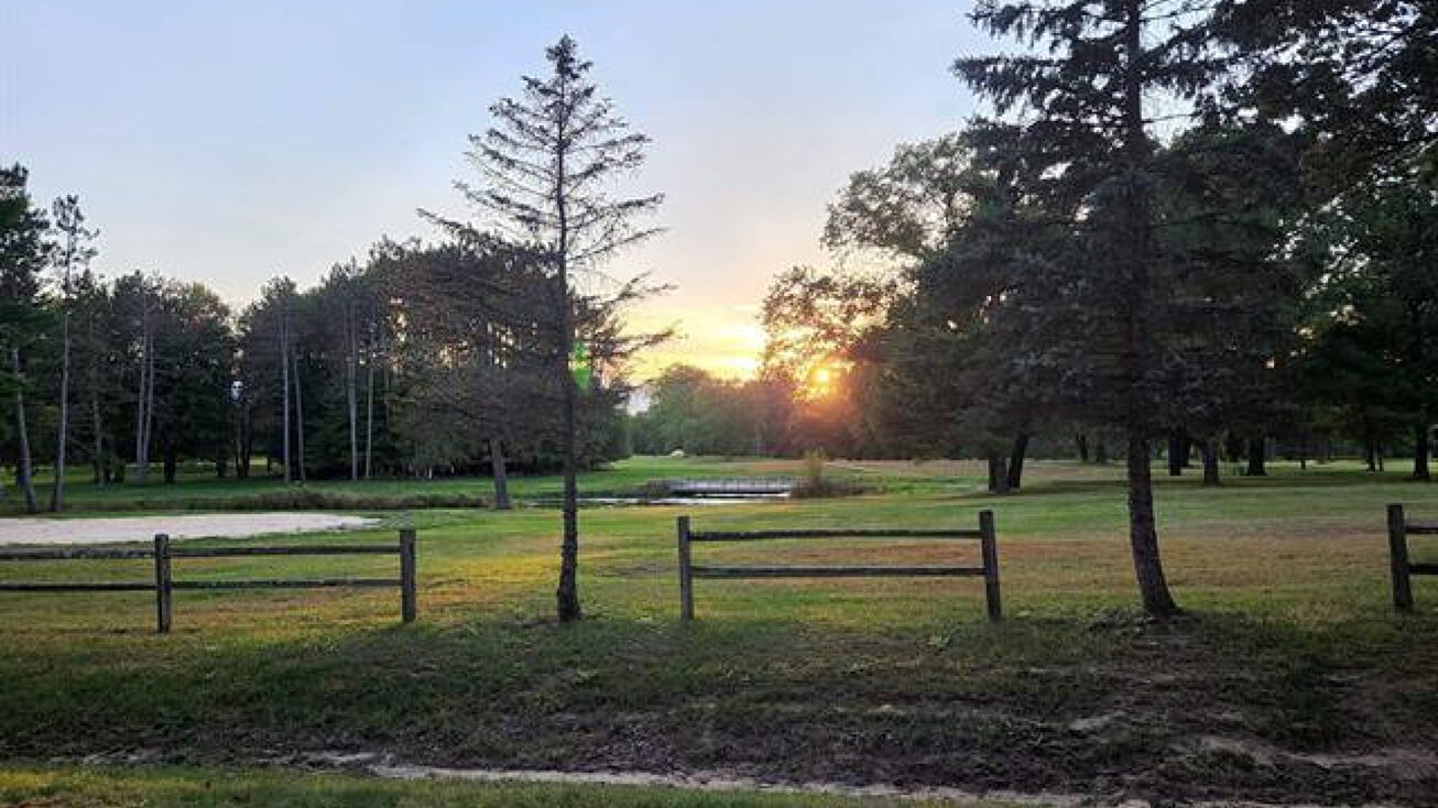 10555 Freedom Rd, Tomah, WI 54660