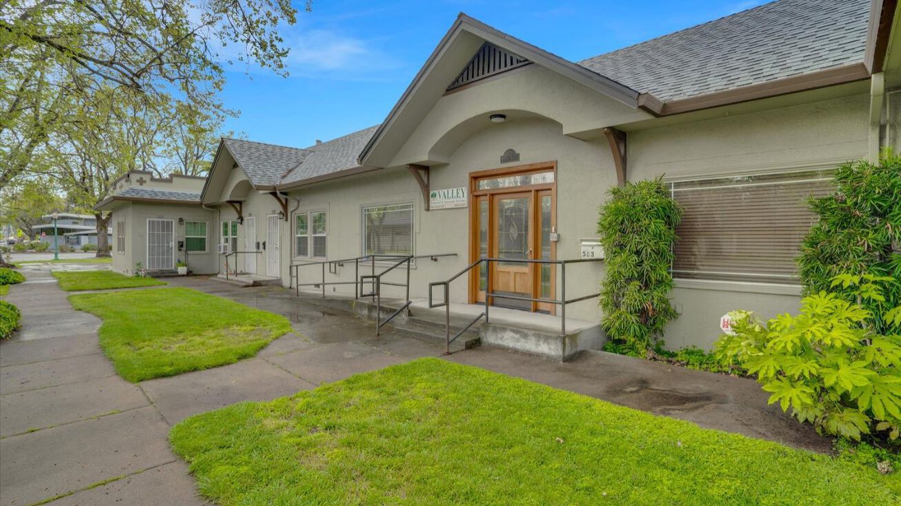 581 N Minaret Avenue, Turlock, CA 95380