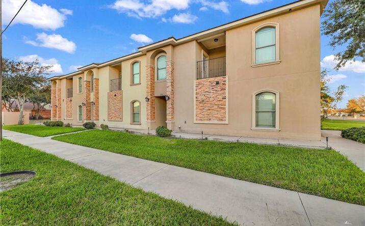 201-205 S 1st Avenue, Edinburg, TX 78539 | Crexi.com