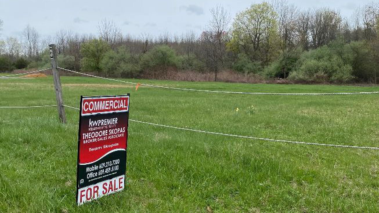 2333 NJ33, Robbinsville Township, NJ 08691