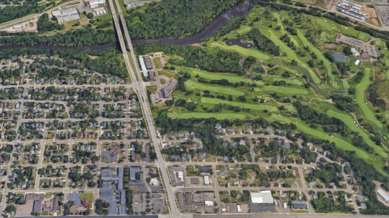 401 Pinnacle Way, Eau Claire, WI 54701