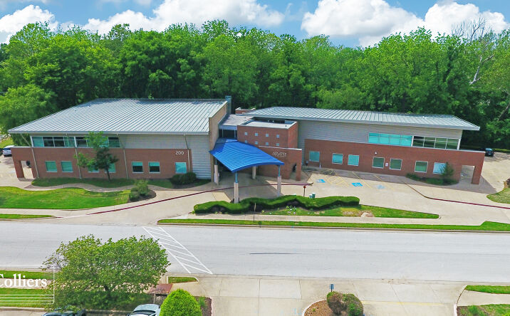 Pictures of Office property located at 200 Parkwood St, Lowell, AR 72745 for sales - image #1