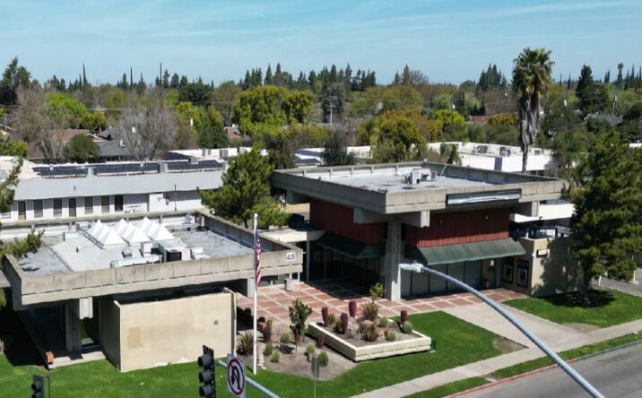 Pictures of Office property located at 435 W Benjamin Holt Dr, Stockton, CA 95207 for sales - image #1