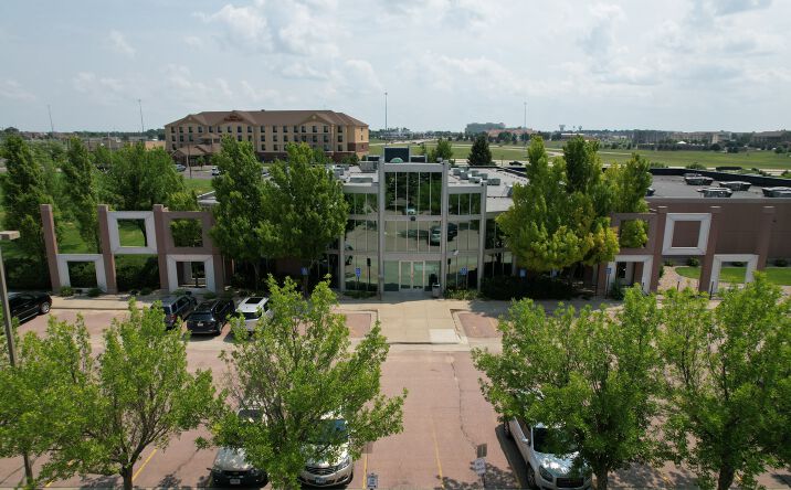 Pictures of Office property located at 3901 W 59th St, Sioux Falls, SD 57108 for sales - image #1