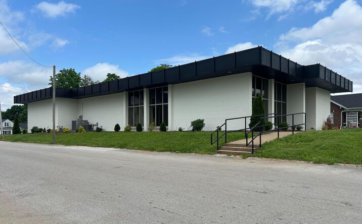 Pictures of Special Purpose property located at 218 W Main Street, Auburn, KY 42276 for sales - image #1