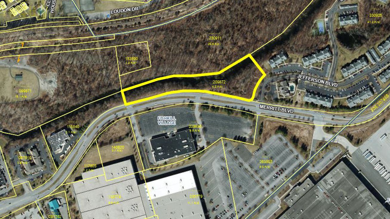 Merritt Blvd, Fishkill, NY 12524