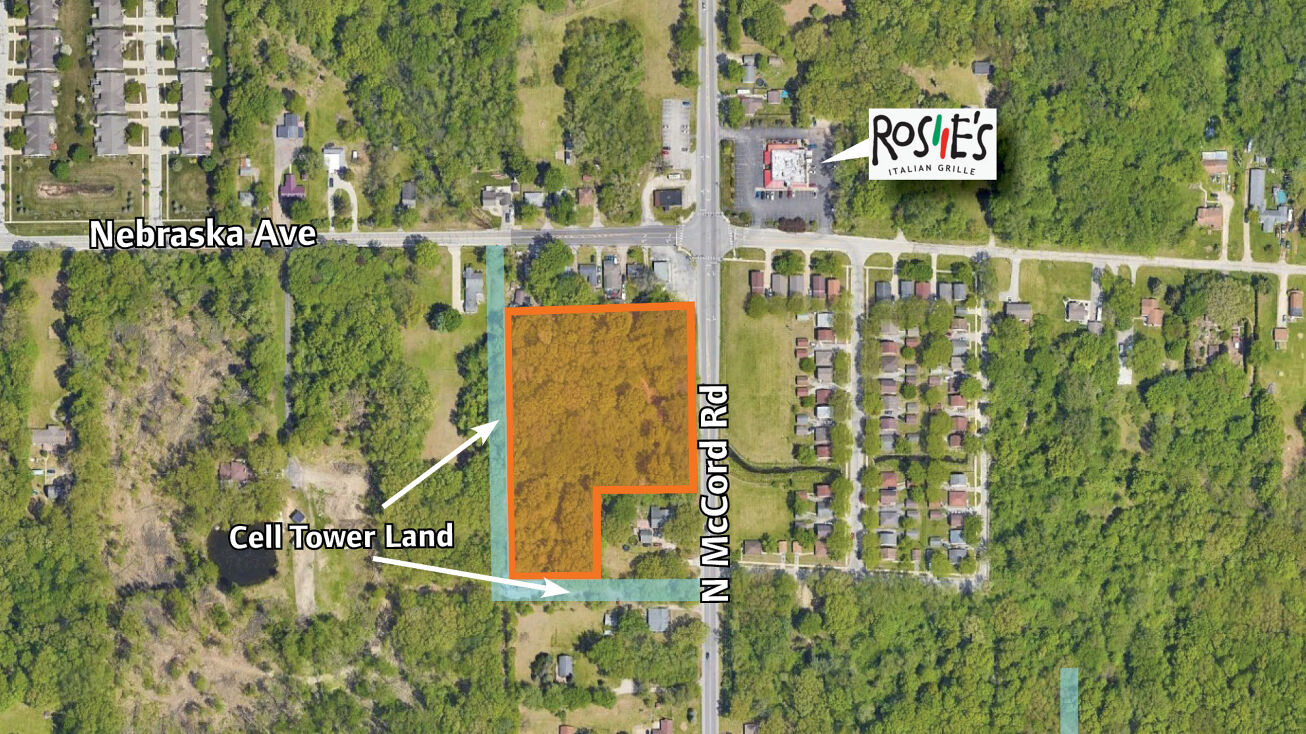 Pictures of Land property located at 467 N McCord Rd, Swanton, OH 43558 for sales - image #1