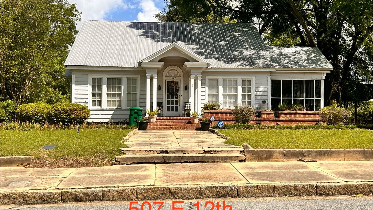 507 E 12th Ave, Cordele, GA 31015