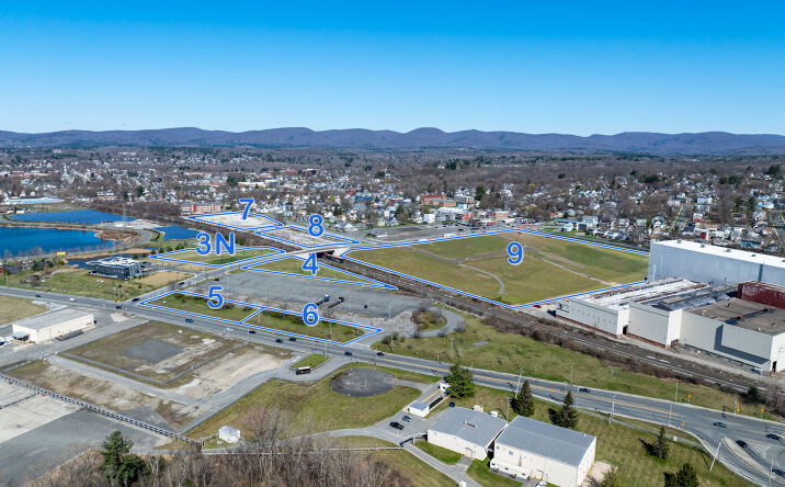 Pictures of Land property located at Woodlawn Ave, Pittsfield, MA 01201 for sales - image #1