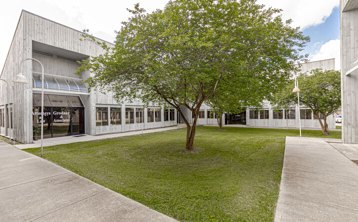 Pictures of Office property located at 2223 Quail Run Dr, Baton Rouge, LA 70808 for sales - image #1
