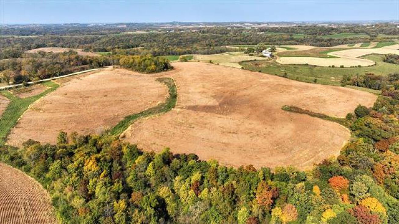 0000 Davenport Rd, Ferryville, WI 54628