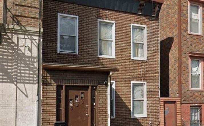 Pictures of Land property located at 662 39th Street, Brooklyn, NY 11232 for sales - image #1
