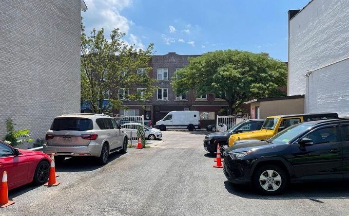 Pictures of Land property located at 165 Avenue O, Brooklyn, NY 11204 for sales - image #1