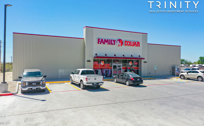 Pictures of Retail, Special Purpose property located at 1326 E US Hwy 67, Big Lake, TX 76932 for sales - image #1