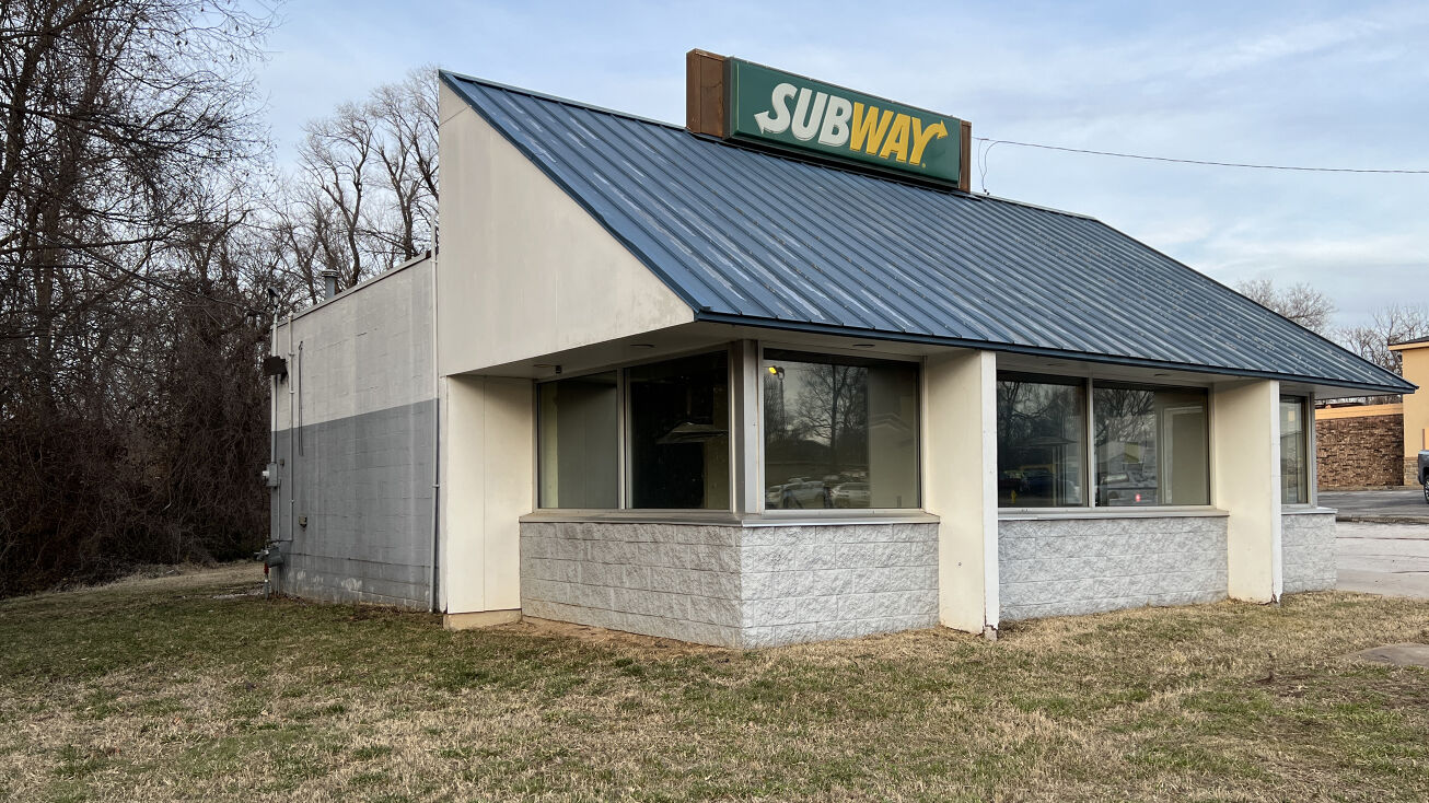 329 E Kearney St, Springfield, MO 65803